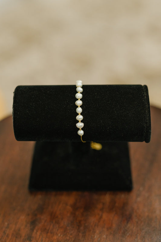 Pretty in Pearls Bracelet
