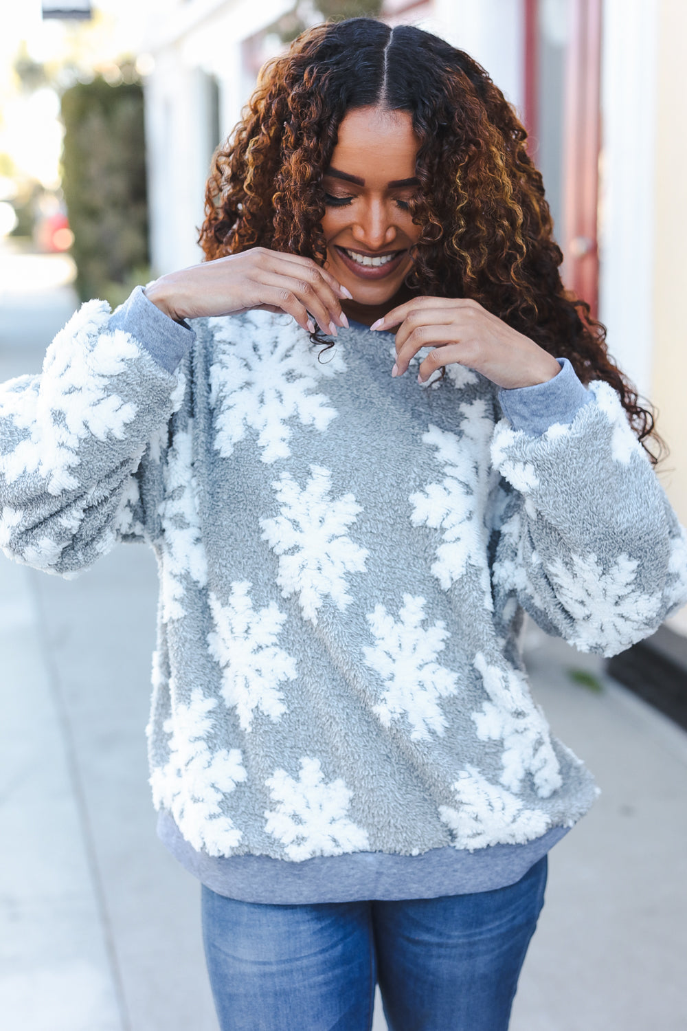 Haptics Silver Puffy Snowflake Sherpa Pullover