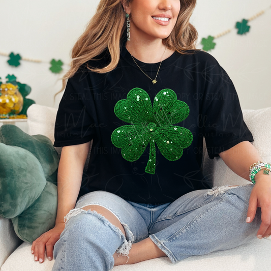 Clover Faux Yarn Graphic Tee