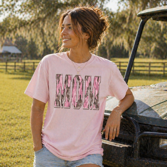 Pink Camo Mom Graphic Tee