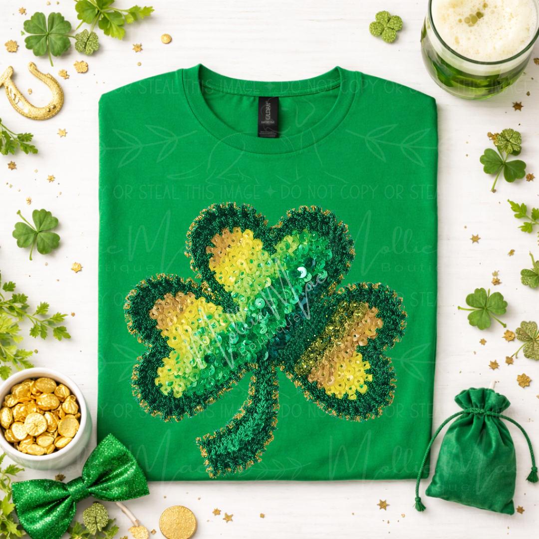 Ombre Clover Graphic Tee