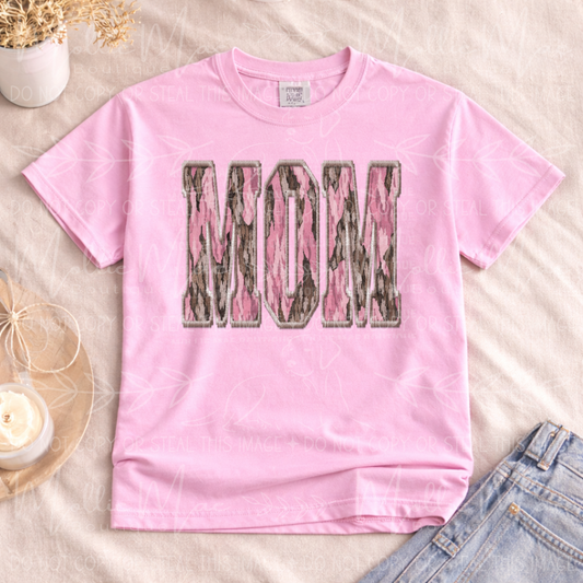 Pink Camo Mom Graphic Tee