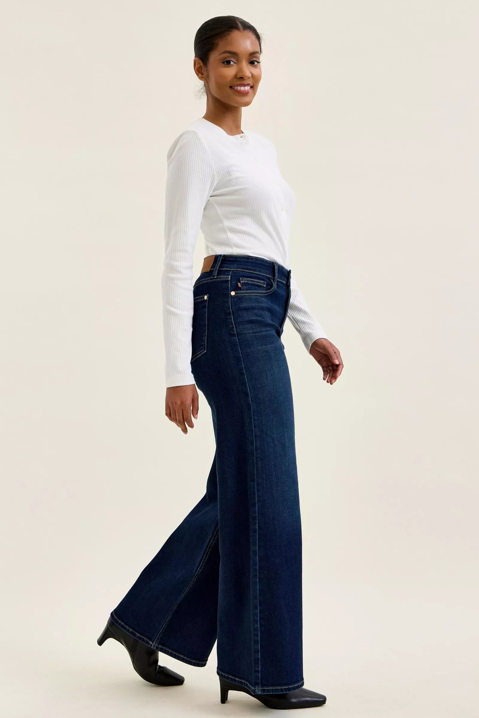 Judy Blue high waist wide leg dark wash jeans for women from Mollie Mae Boutique