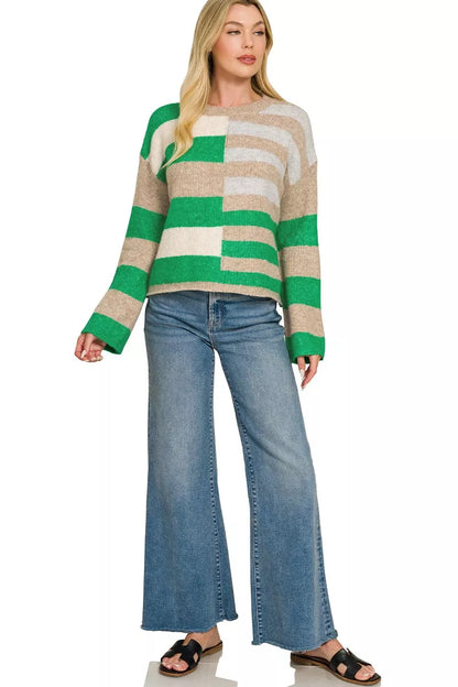 Kelly green color block wool blend sweater with ribbed trim and relaxed fit - view 4