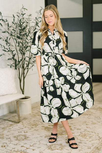 Art Show Puff Sleeve Midi Dress