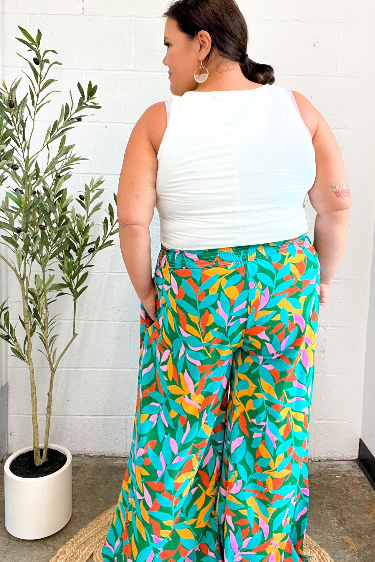 Haptics Green & Orange Abstract Print Smocked Palazzo Pants