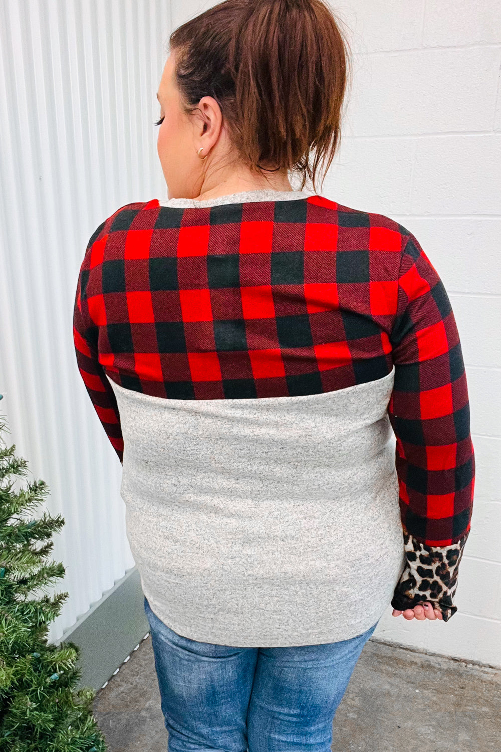 Haptics Grey & Red Plaid Animal Print Pocketed Top