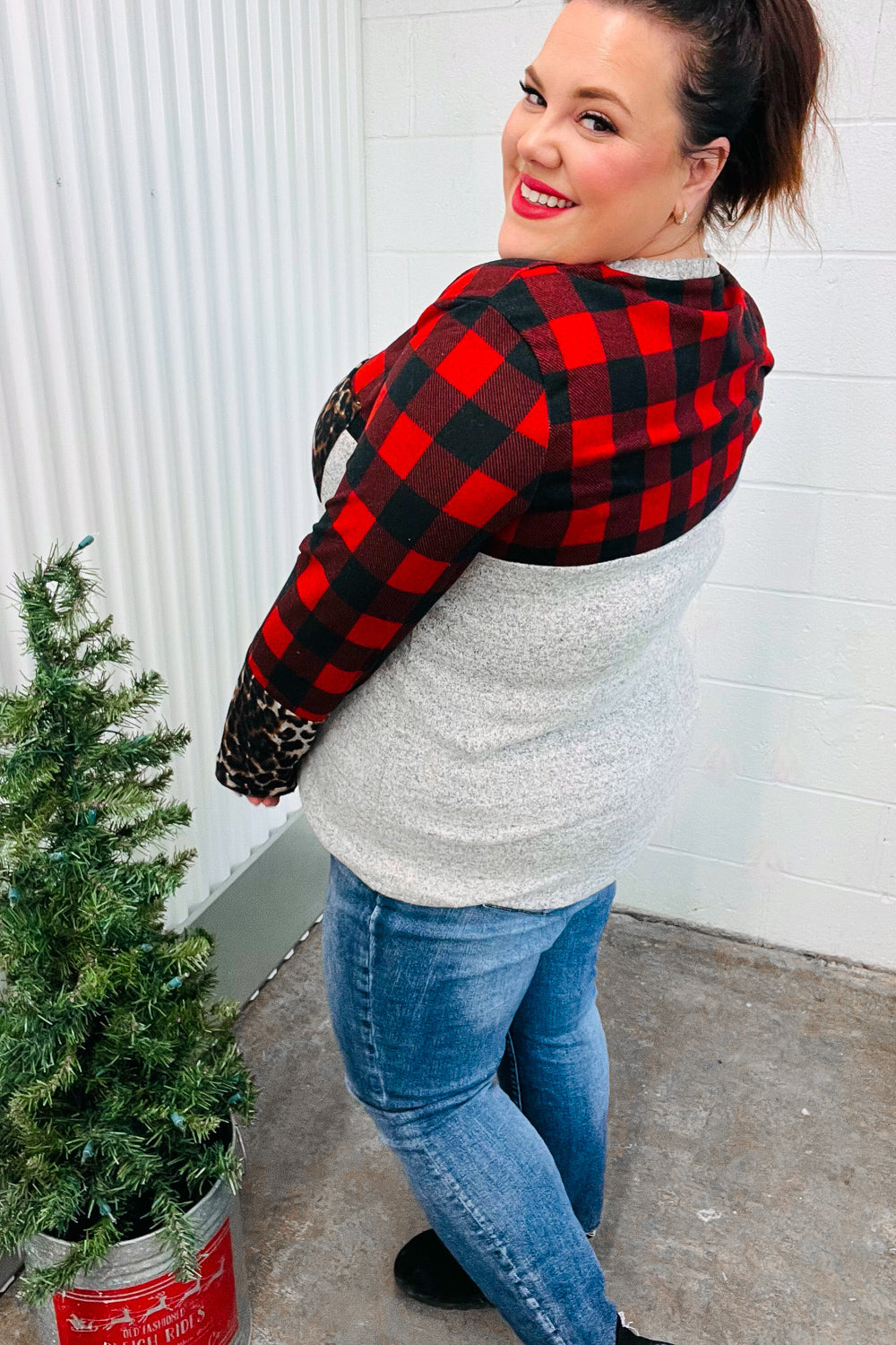 Haptics Grey & Red Plaid Animal Print Pocketed Top