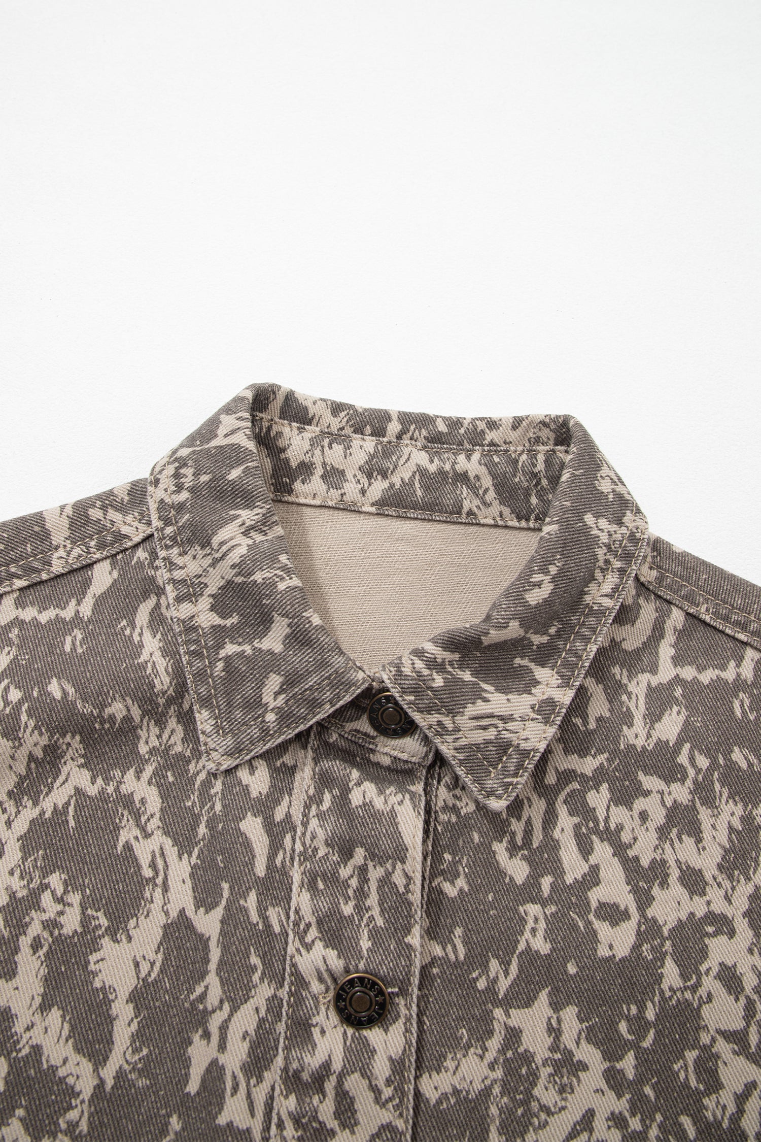 Khaki Abstract Denim Raw Hem Buttoned Collar Jacket with raw hem women's boutique fashion