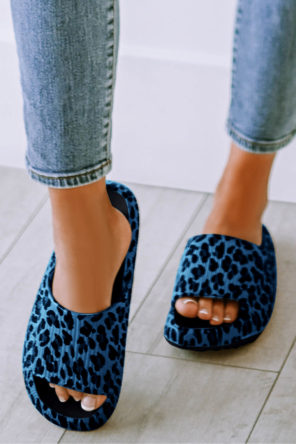 Bellamy Sole Slip On Slippers boutique apparel from Mollie Mae Boutique